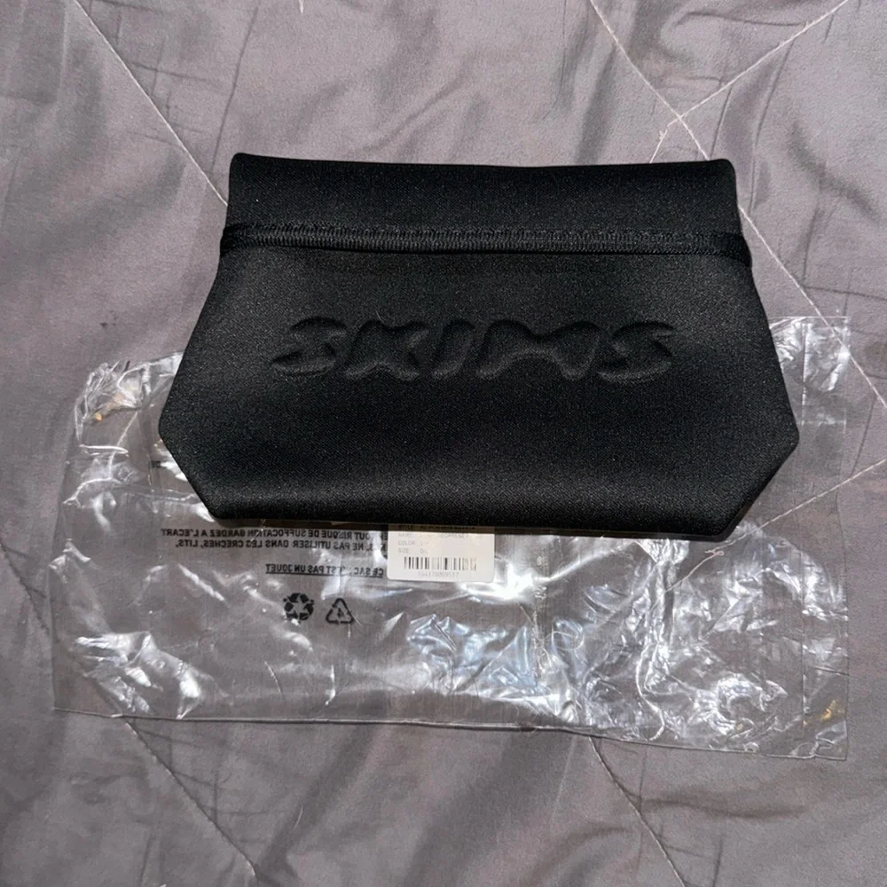 SKIMS BAG - Picture 2 of 4